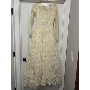 Vintage Cream Lace Sequin Beaded 3/4 Sleeve Wedding Dress